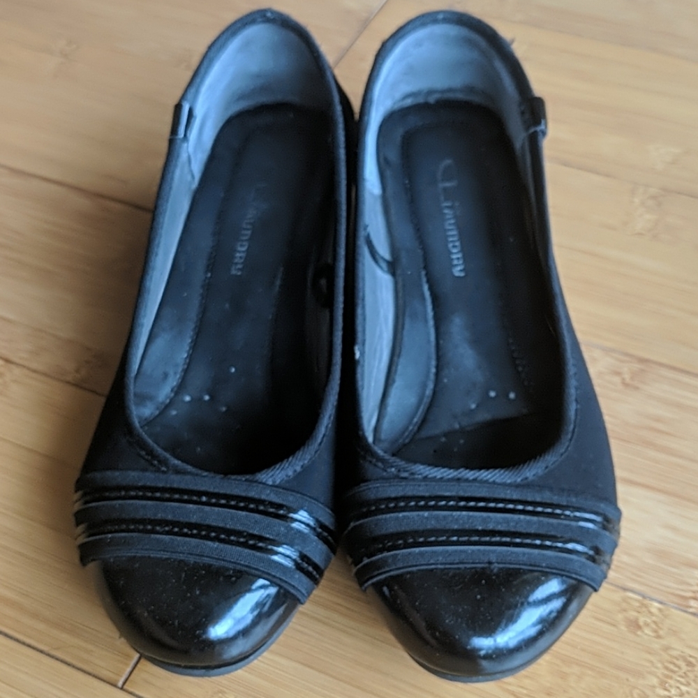 Chinese Laundry Flats